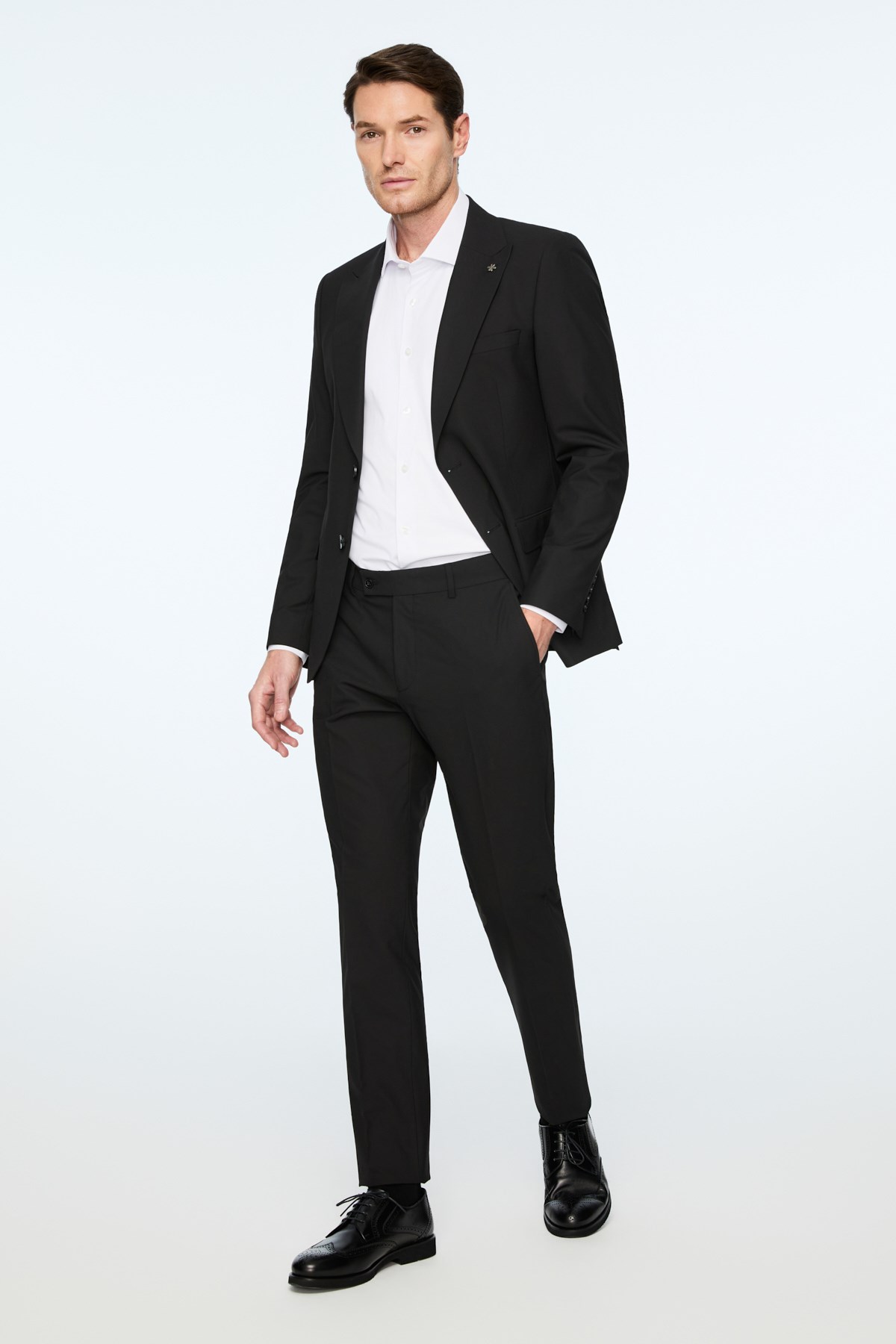 Morven Erkek Siyah Poliviskon Basic Düz Slim Fit Sivri Yaka Takım Elbise