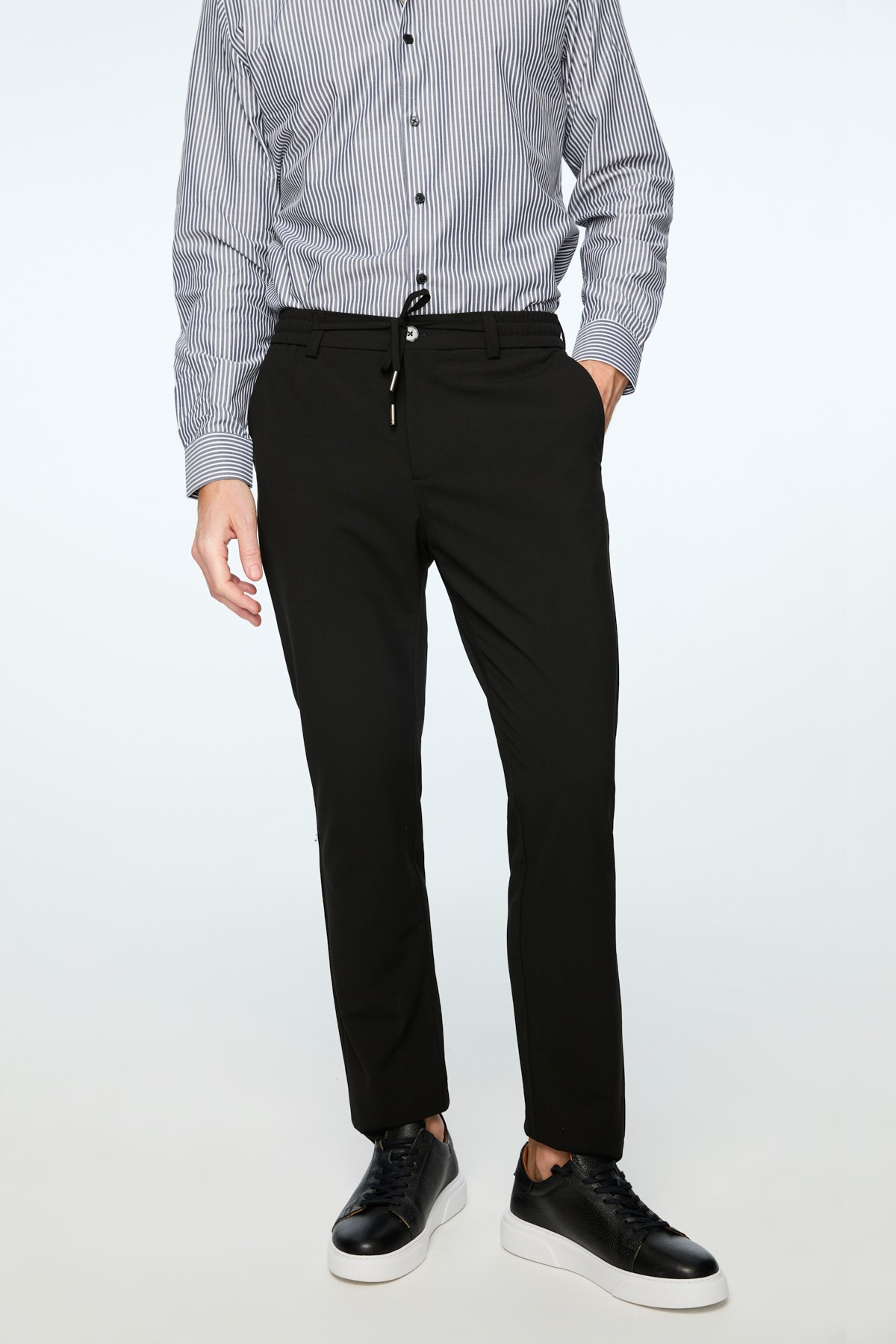 Morven Erkek Siyah Poliviskon Trend Düz Slim Fit Jogger Pantolon