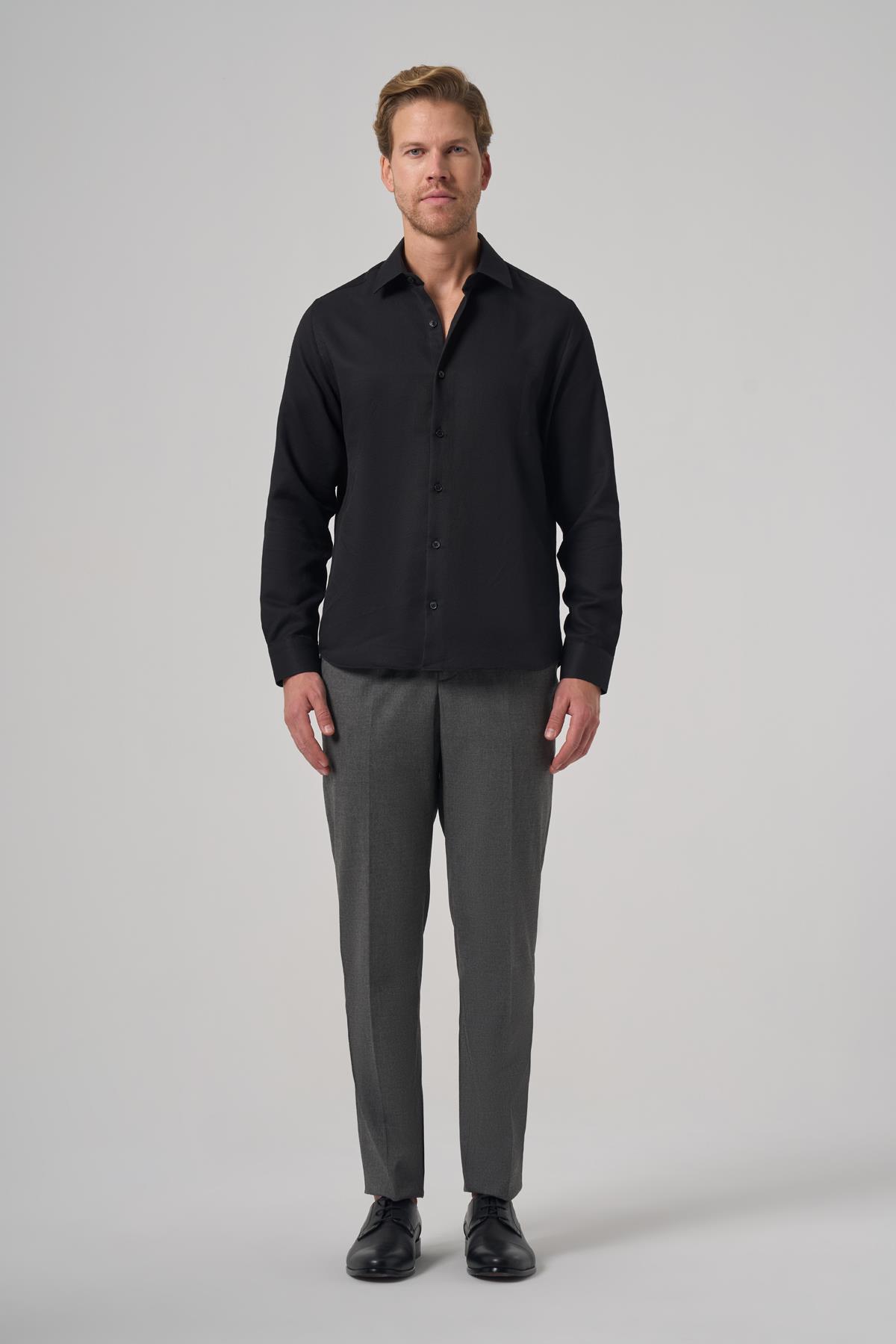 Morven Erkek Siyah Polyester Trend Desenli Dynamic Fit İtalyan Yaka Gömlek