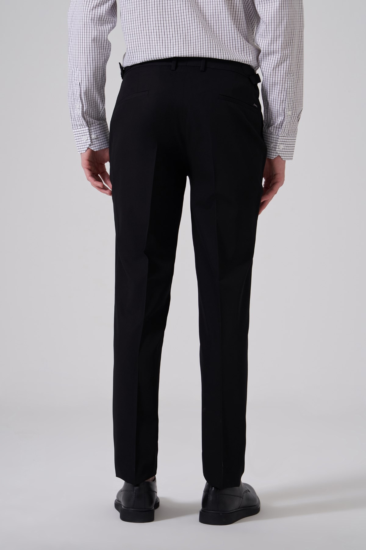 Morven Erkek Siyah Slim Fit Tokalı Pantolon