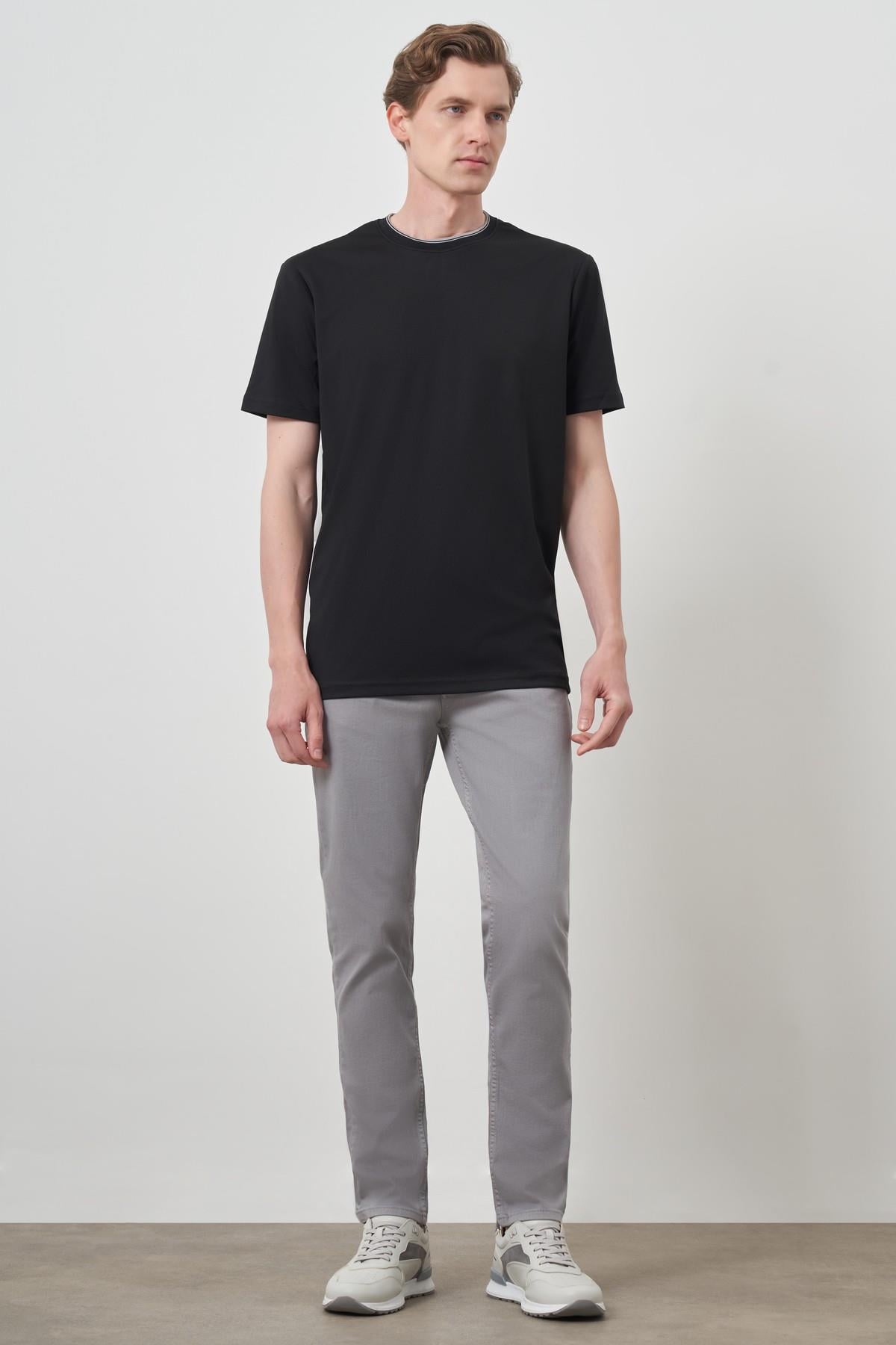 Morven Erkek Siyah Trend Bisiklet Yaka T-Shirt