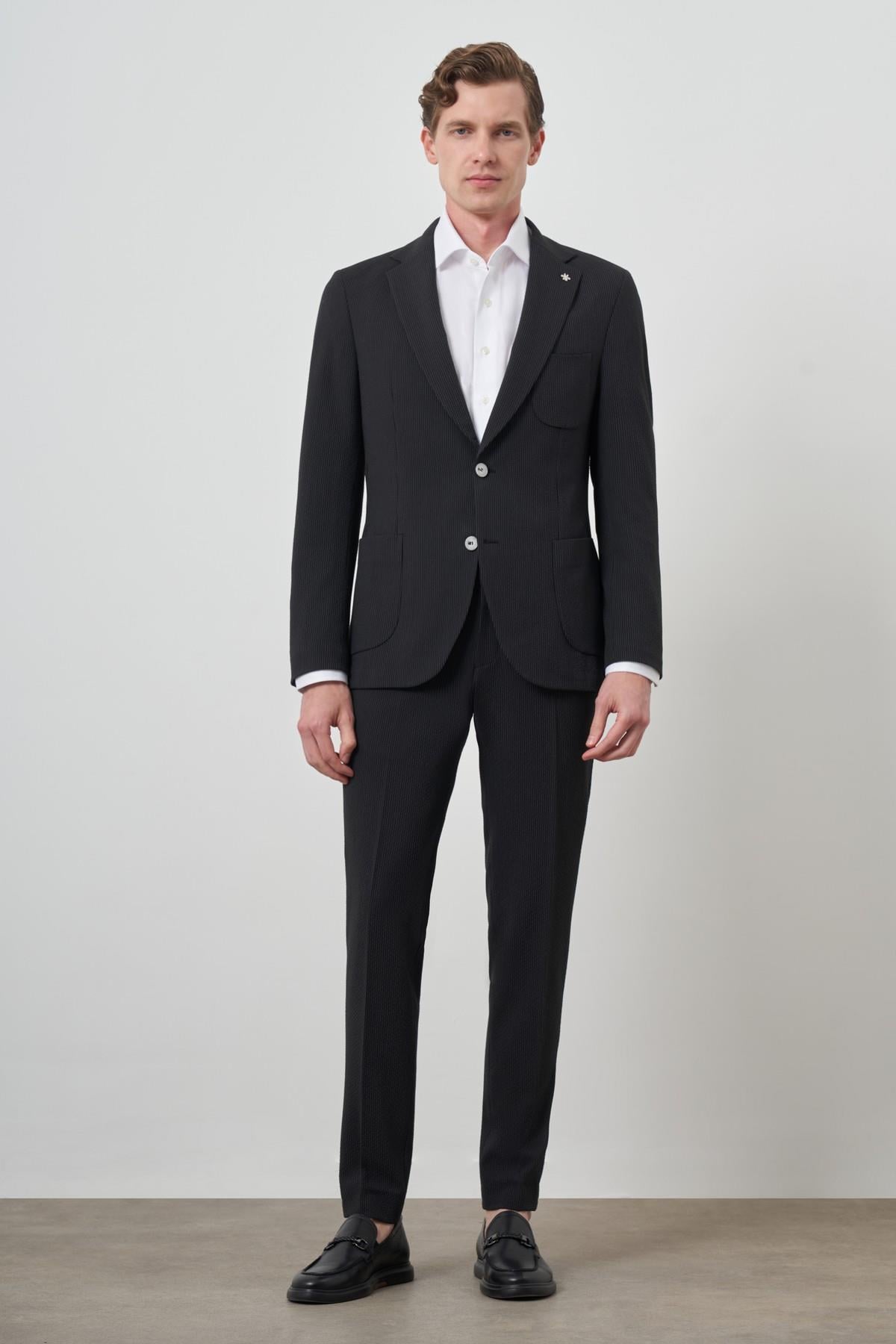 Morven Erkek Siyah Trend Çizgili Slim Fit Mono Yaka Takım Elbise