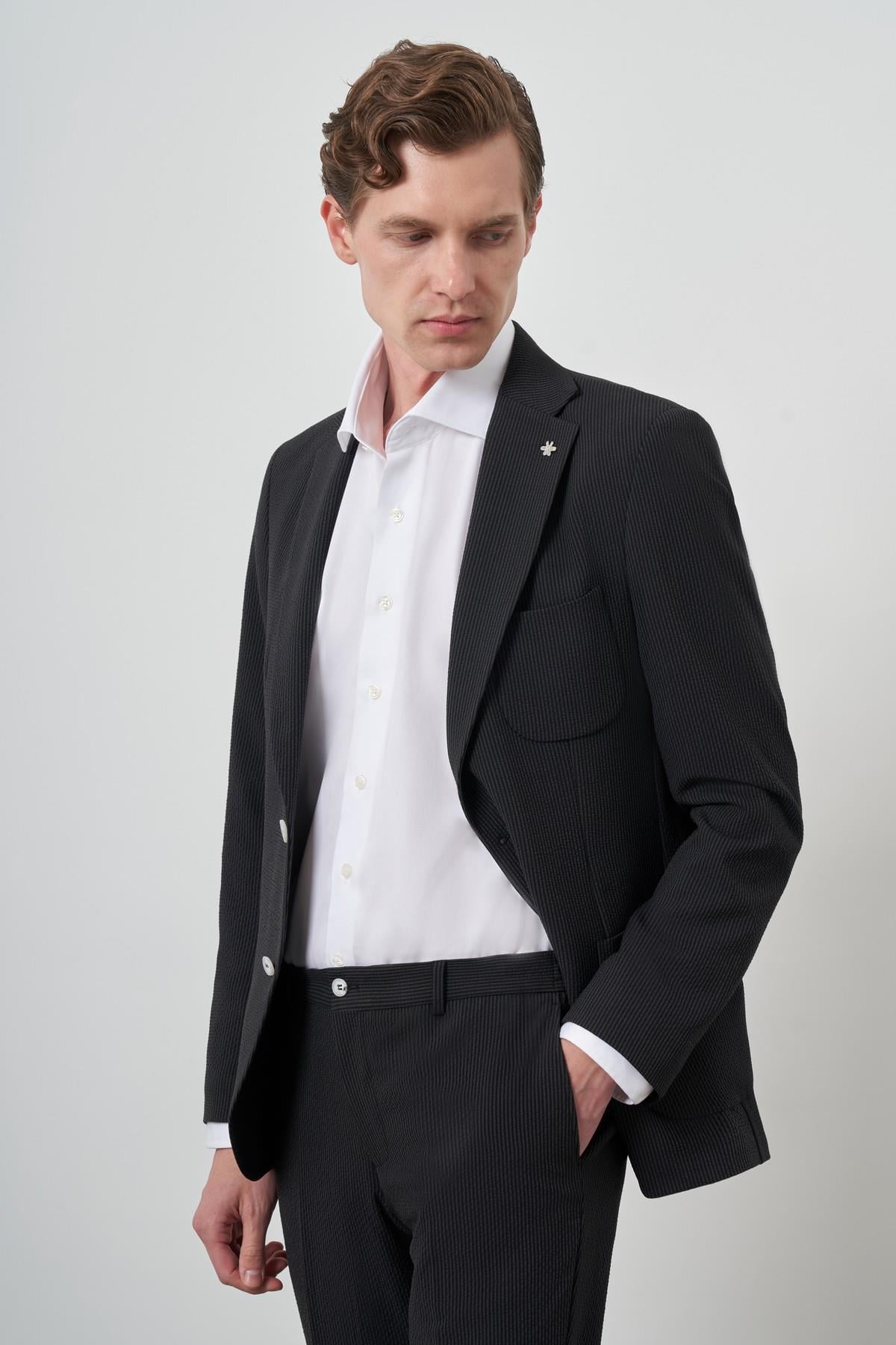 Morven Erkek Siyah Trend Çizgili Slim Fit Mono Yaka Takım Elbise