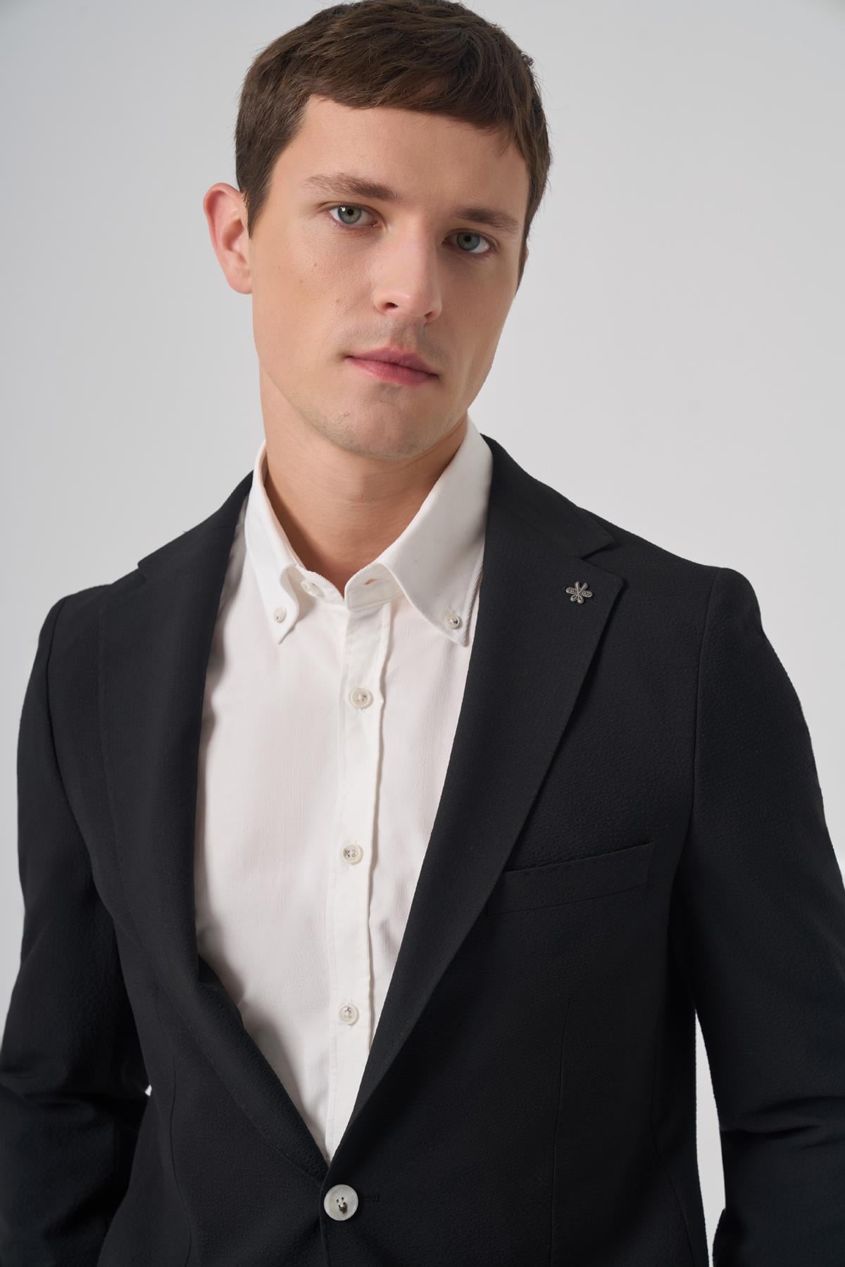 Morven Erkek Siyah Trend Slim Fit Mono Yaka Ceket