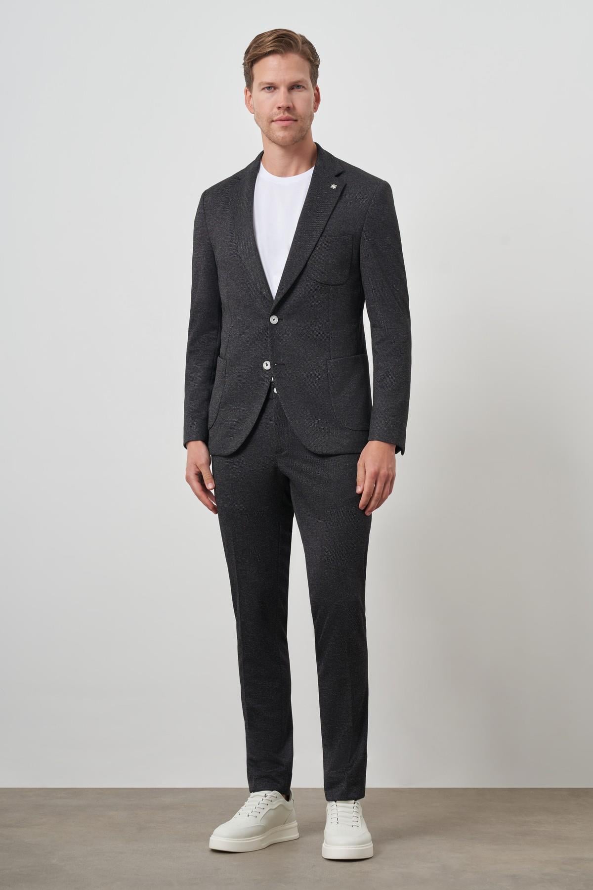 Morven Erkek Siyah Trend Slim Fit Yandan Lastikli Mono Yaka Takım Elbise
