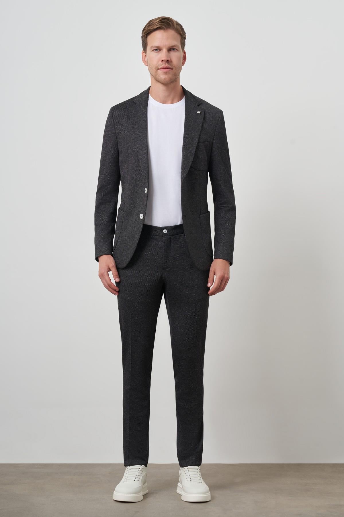 Morven Erkek Siyah Trend Slim Fit Yandan Lastikli Mono Yaka Takım Elbise