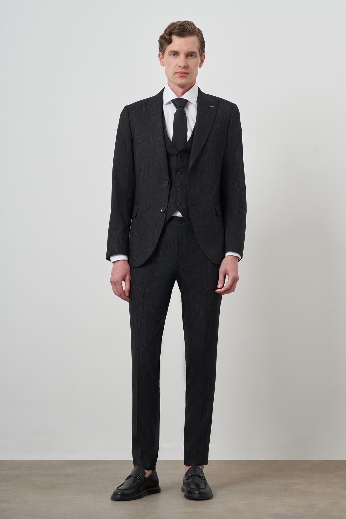 Morven Erkek Siyah Trend Yelekli Slim Fit  Sivri Yaka Takım Elbise