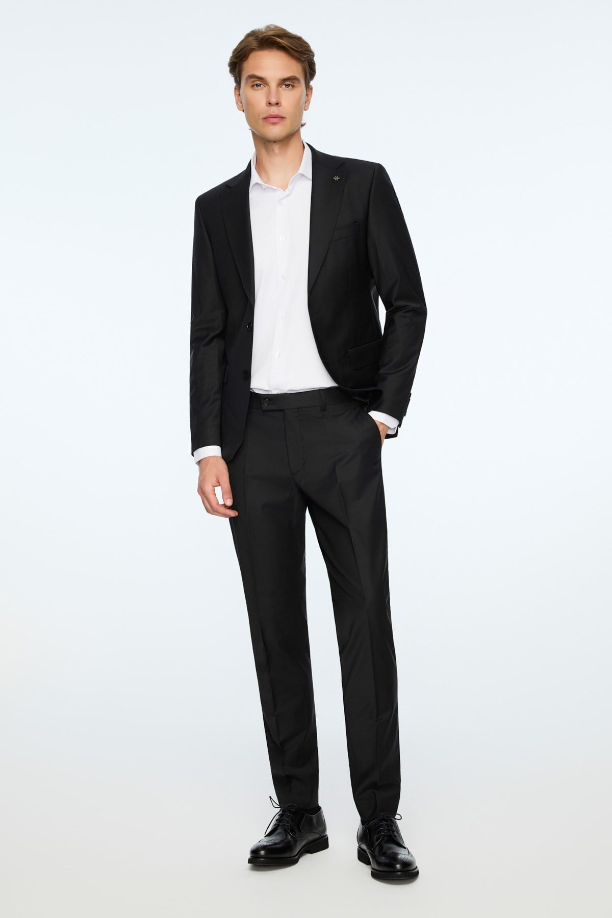 Morven Erkek Siyah Yün Platinium Düz Slim Fit Mono Yaka Takım Elbise