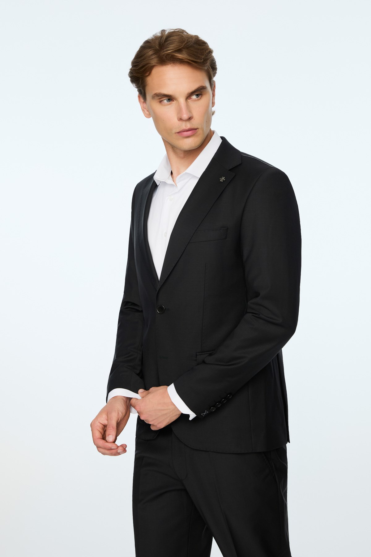 Morven Erkek Siyah Yün Platinium Düz Slim Fit Mono Yaka Takım Elbise