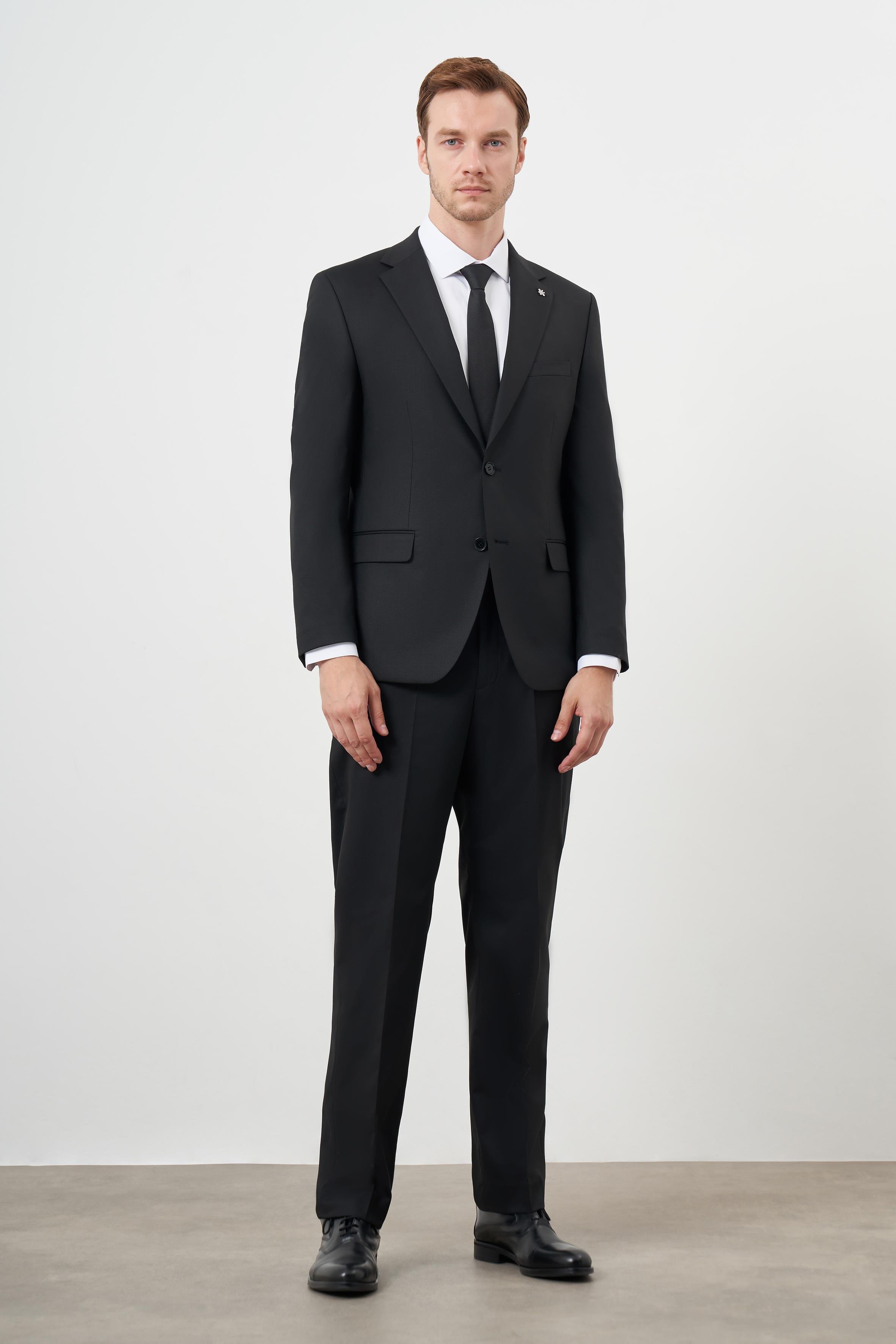 Morven Erkek Siyah Yünlü Platinium Düz Desen Dynamic Fit Mono Yaka Takım Elbise