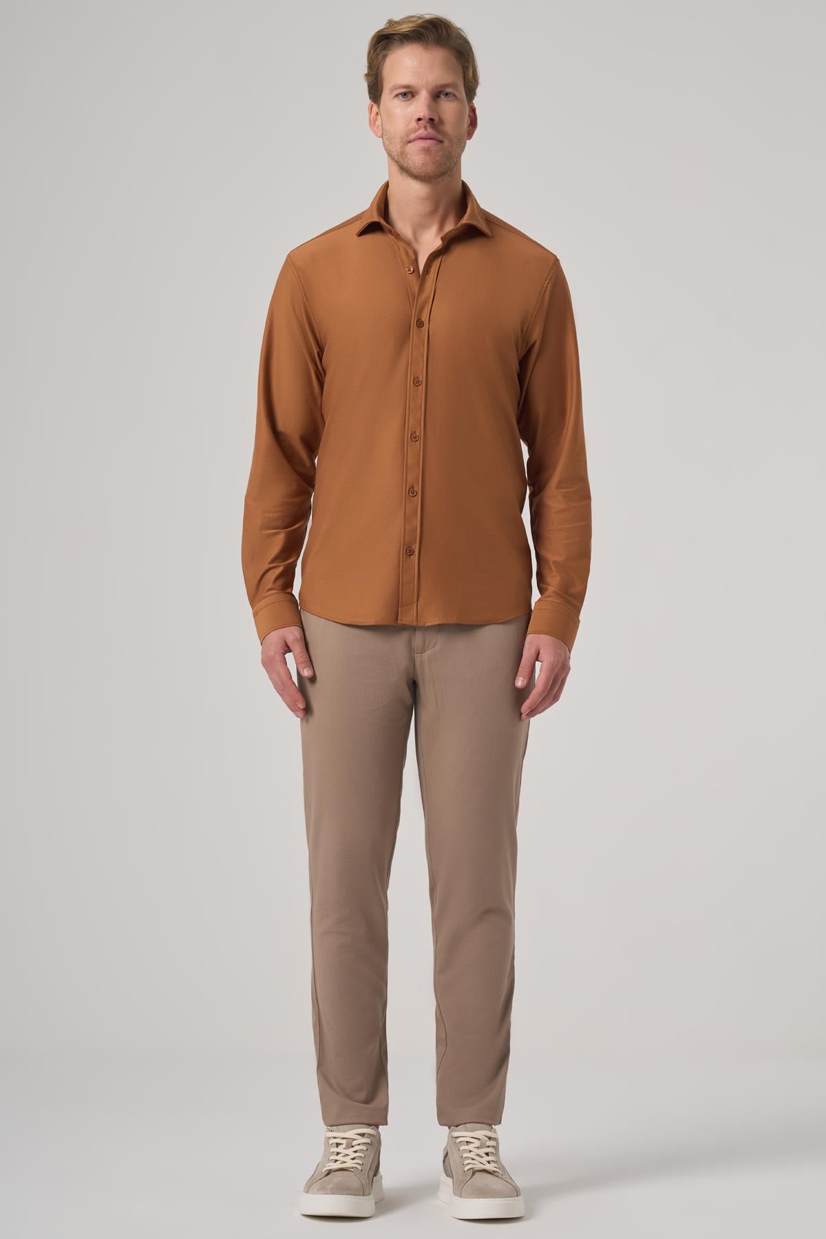 Morven Erkek Tarçın Trend Düz Slim Fit Tam İtalyan Yaka Gömlek