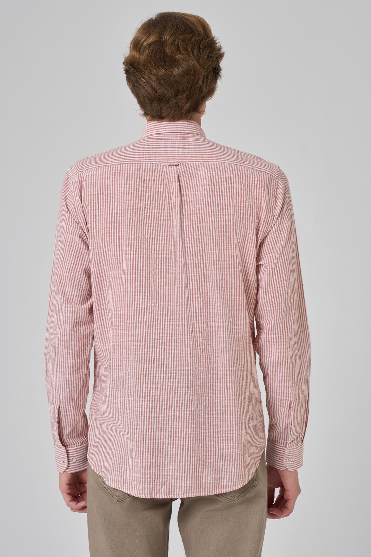 Morven Erkek Turuncu Pamuk Trend Çizgili  Dynamic Fit Düğmeli Yaka Gömlek