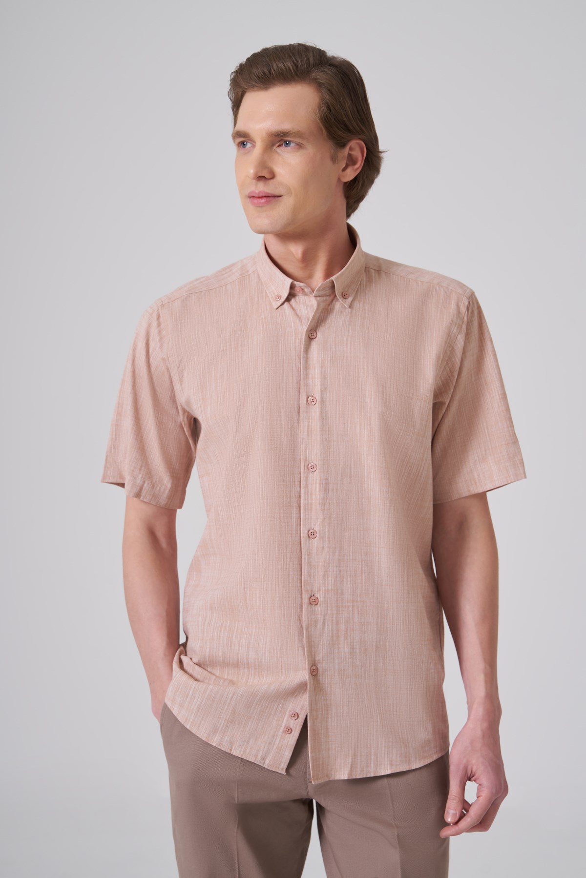 Morven Erkek Tütün Trend Regular Fit Düğmeli Yaka Kısa Kol Gömlek