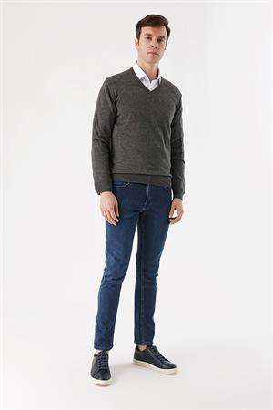 Antrasit Basic Dinamik Fit Rahat Kesim V Yaka Triko Kazak