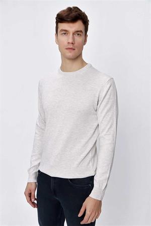 Bej Basic Dinamik Fit Rahat Kesim Bisiklet Yaka Triko Kazak