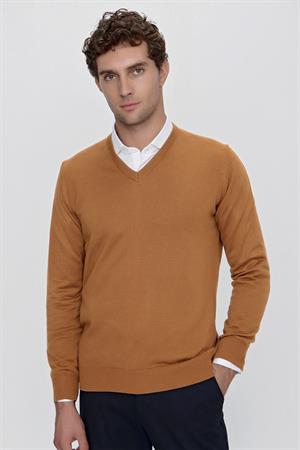 Camel Basic Dinamik Fit Rahat Kesim V Yaka Triko Kazak