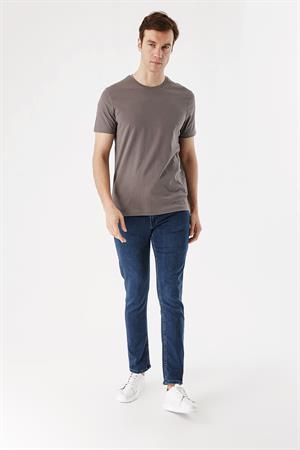 Erkek Koyu Gri Basic Düz %100 Pamuk Bisiklet Yaka Slim Fit Dar Kesim Kısa Kollu Tişört