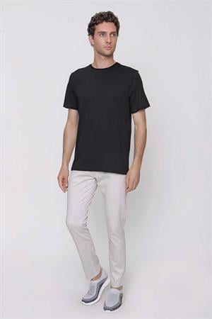 Erkek Siyah Basic Düz %100 Pamuk Bisiklet Yaka Slim Fit Dar Kesim Kısa Kollu Tişört