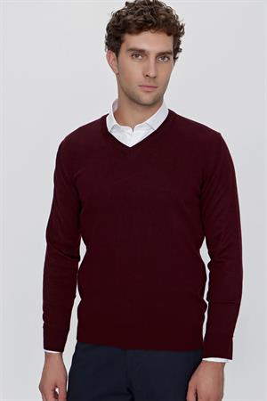 Koyu Bordo Basic Dinamik Fit Rahat Kesim V Yaka Triko Kazak
