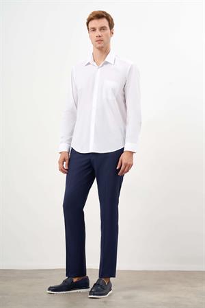 Morven Erkek Beyaz Basic Düz Desen Cepli Sert Yaka Regular Fit Gömlek