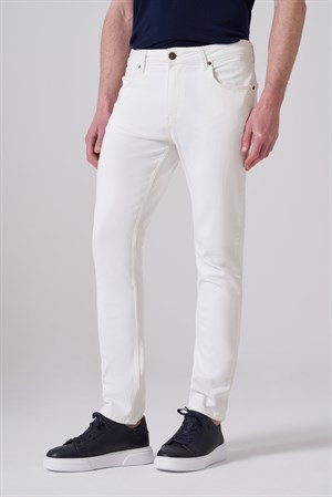 Morven Erkek Beyaz Denim 5 Cep Slim Fit Jean Pantolon