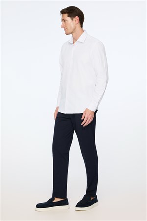Morven Erkek Beyaz Düz Slim Fit Sert Yaka Gömlek