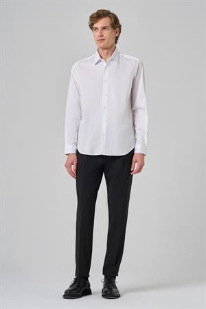 Morven Erkek Beyaz Dynamic Fit Sert Yaka Gömlek