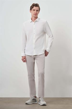 Morven Erkek Beyaz Gofre Trend Desenli Dynamic Fit İtalyan Yaka Gömlek