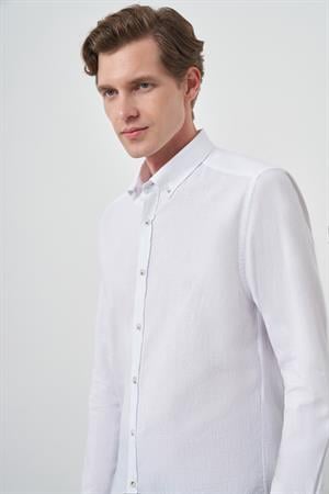 Morven Erkek Beyaz Keten Trend Dynamic Fit Düğmeli Yaka Gömlek