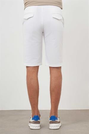 Morven Erkek Beyaz Pamuk Düz Desen Dynamic Fit Şort