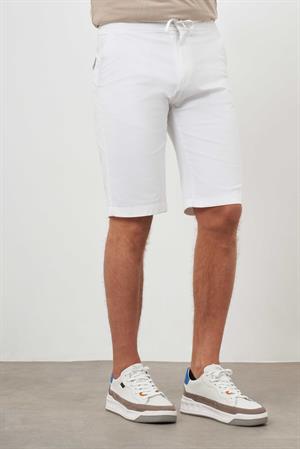 Morven Erkek Beyaz Pamuk Düz Desen Dynamic Fit Şort