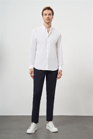 Morven Erkek Beyaz Pamuk Trend Düğmeli Yaka Dynamic Fit Gömlek