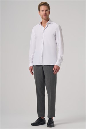 Morven Erkek Beyaz Trend Düz Slim Fit Tam İtalyan Yaka Relaxible Gömlek