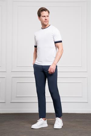 Morven Erkek Beyaz Trend  Polo Yaka Dinamik Fit Rahat Kesim T-Shirt