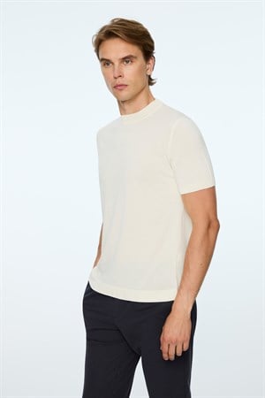 Morven Erkek Ekru Trend Bisiklet Yaka Rayon Triko T-Shirt