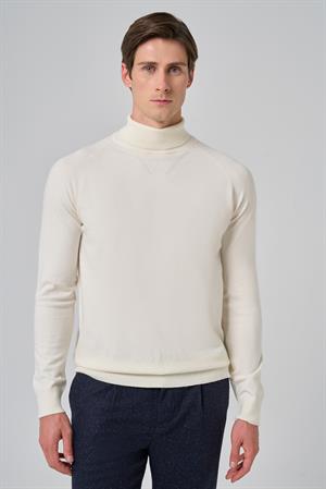 Morven Erkek Ekru Trend Core Spun Balıkçı Yaka Dynamic Fit Rahat Kesim Triko