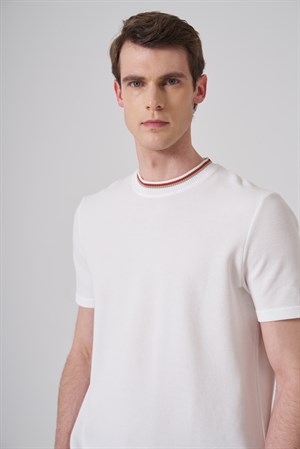 Morven Erkek Ekru Trend Düz Penye  Bisiklet Yaka T-shirt
