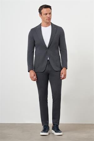 Morven Erkek Füme Poliviskon Trend Çizgili Desen Slim Fit Sivri Yaka Takım Elbise