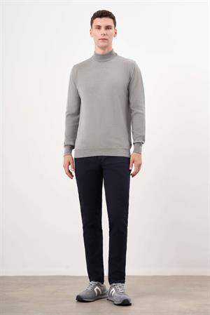 Morven Erkek Gri Basic Yarım Balıkçı Yaka Dynamic Fit Rahat Kesim Triko