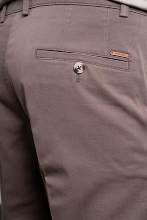 Morven Erkek KAHVE Dynamic Fit Chino Pantolon