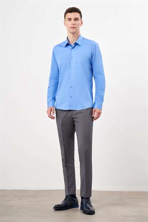 Morven Erkek Koyu Mavi Pamuk Düz Desen Sert Yaka Slim Fit  Gömlek