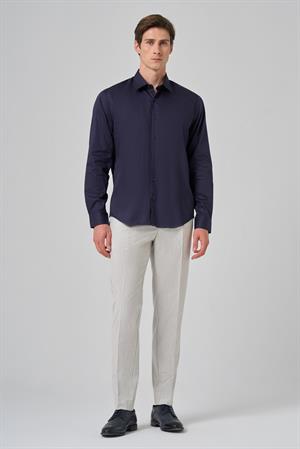 Morven Erkek Lacivert Dynamic Fit Sert Yaka Gömlek