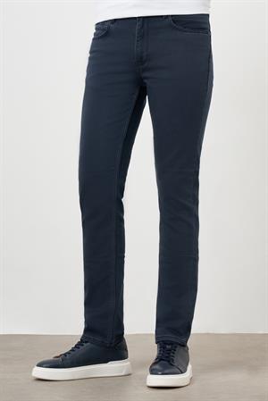 Morven Erkek Lacivert Mevsimlik Pamuk 5 Cep Dynamic Fit Jean Pantolon
