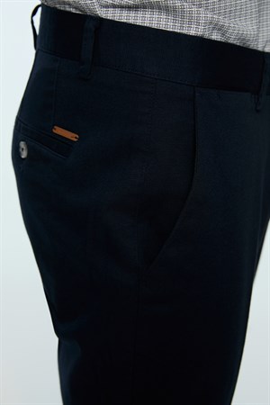 Morven Erkek Lacivert Pamuk Trend Düz Dynamic Fit Chino Pantolon