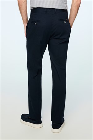 Morven Erkek Lacivert Pamuk Trend Düz Dynamic Fit Chino Pantolon