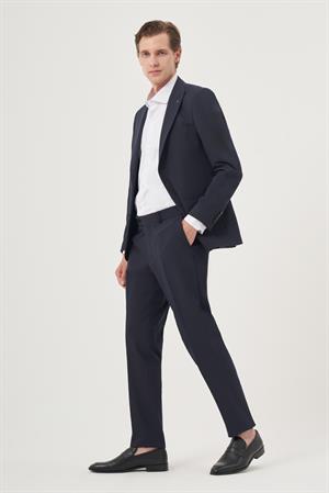 Morven Erkek Lacivert Poliviskon Basic Düz Slim Fit Sivri Yaka Takım Elbise