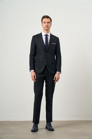 Morven Erkek Lacivert Poliviskon Basic Yelekli Jakar Desen Slim Fit Sivri Yaka Takım Elbise