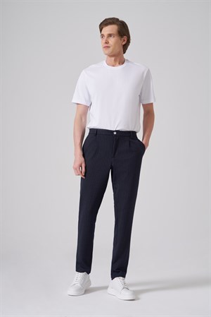 Morven Erkek Lacivert Trend Çizgili Slim Fit Pantolon