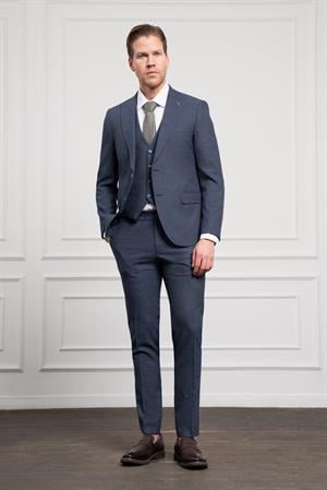 Morven Erkek Lacivert Trend Slim Fit Sivri Yaka Takım Elbise