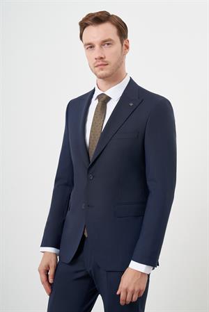 Morven Erkek Lacivert Yünlü Platinium 8-Drop Slim Fit Sivri Yaka Takım Elbise